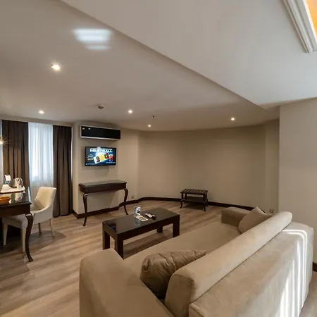 Hotell Amethyst Old 4*