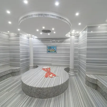 Hotel Amethyst Old 4*