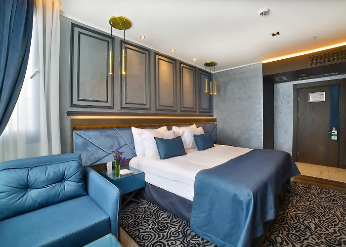 Отель Amethyst 4*