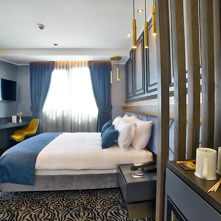 Amethyst מלון 4*